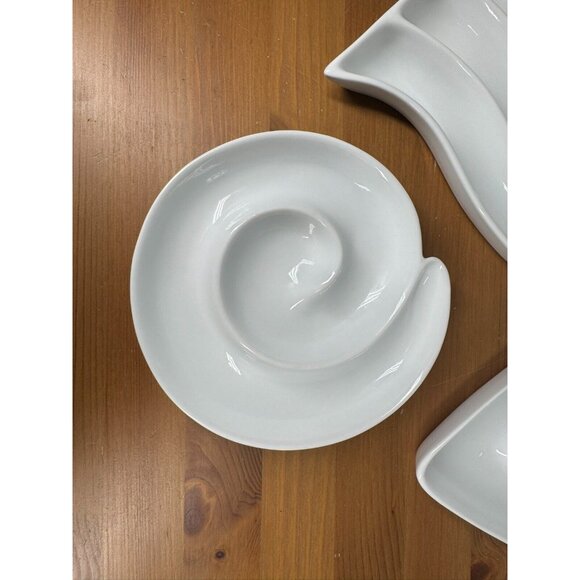 1999 Crate & Barrel White Porcelain Appetizer Oil Dip Dishes 3 Shapes Lot of 3 - Picture 7 of 13